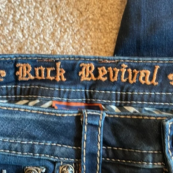 Rock Revival Easy Skinny Jeans - Picture 10 of 13